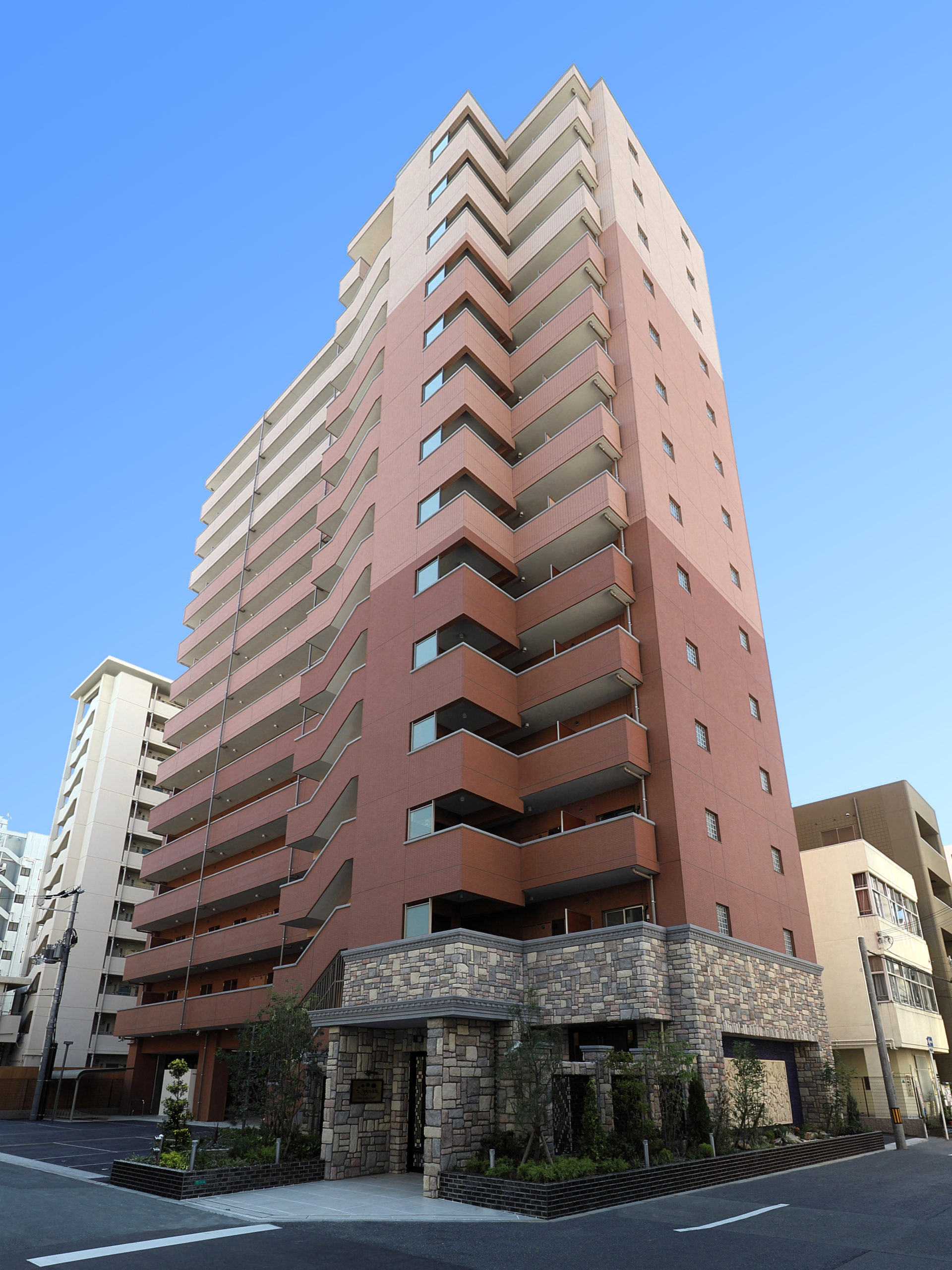 スプランディッド新大阪キャトル